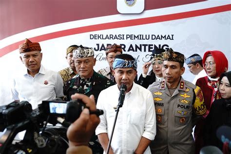 Kapolda Jabar Hadiri Kegiatan Deklarasi Komitmen Bersama Mewujudkan