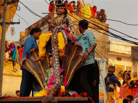 Gangaur Procession Taken Out In Royal Style In Surauth सूरौठ में शाही