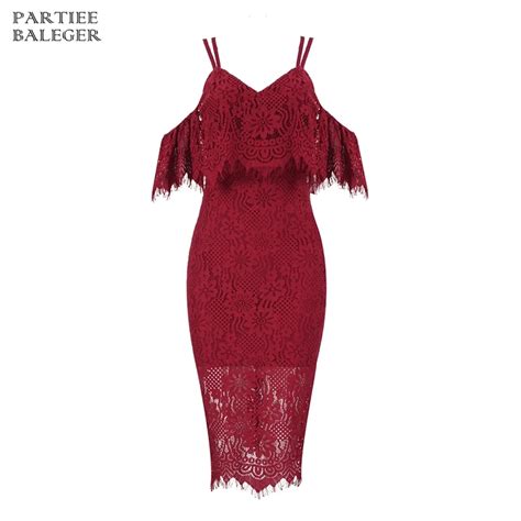 2019 New Arrival Chic Red Wine Lace Sexy Off The Shoulder V Neck Short