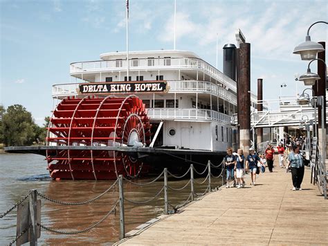 8 Best Things To Do On The Old Sacramento Waterfront By Locals