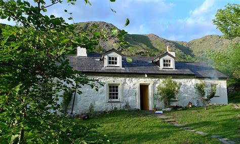 Luxury Cottages: North Wales Luxury Cottages