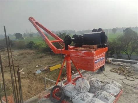 20 Meter With Trolley Monkey Lift Machine For Construction Site 30