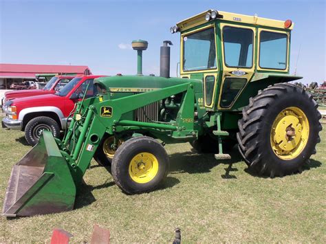 John Deere 4020 With 720 Loader John Deere Equipment Pinterest