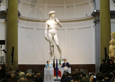 Michelangelo’s 'David' leads to Florida principal's ouster - Los ...