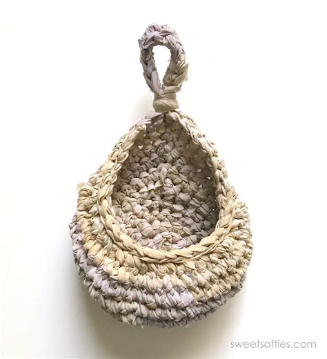 Teardrop Hanging Baskets Free Crochet Pattern Video Tutorial