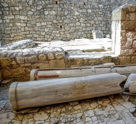 A Constru O Da Igreja De S O Nicolau Na Turquia Demre Colunas De