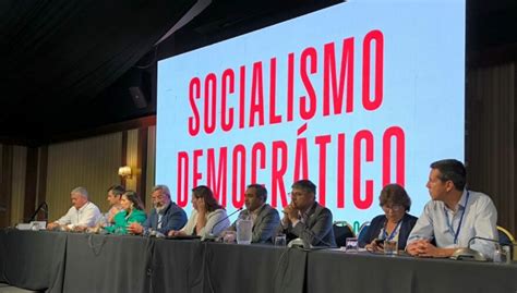 Javiera Arce Y Pablo Aguayo Analizan El Manifiesto Del Socialismo Democrático