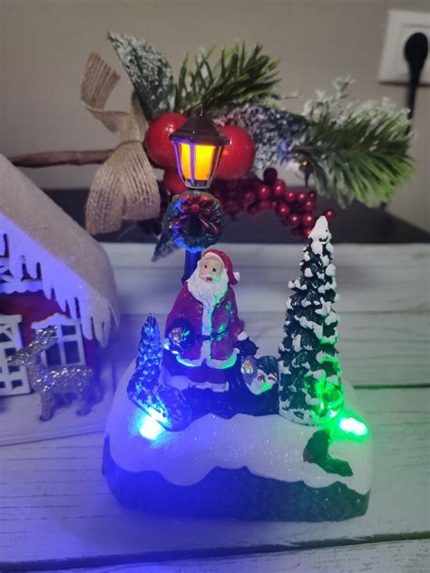 Фигурка декоративная 9.6х5.7х12.8 см, LED, батарейки 2ААА, в ...