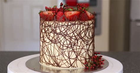 Easy Decoration For The Perfect Cake Chocolate Lace Scrumdiddlyumptious