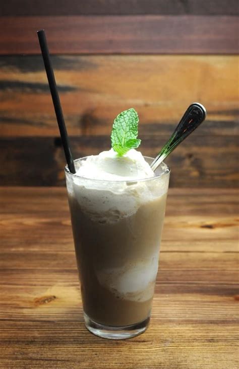 The Encore Agave Root Beer Float With Vanilla Bean Ice Cream