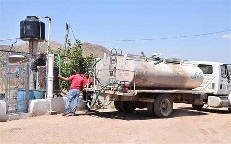 Abastecen Agua A Trav S De Pipas A Colonias El Heraldo De