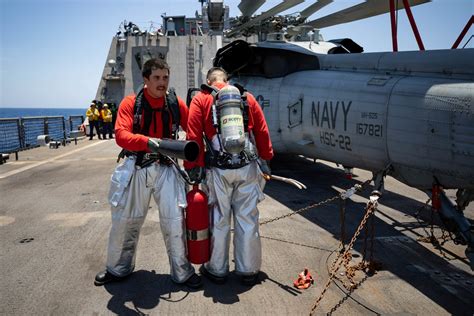 DVIDS Images USS Sioux City Sailors Participate In An Aviation