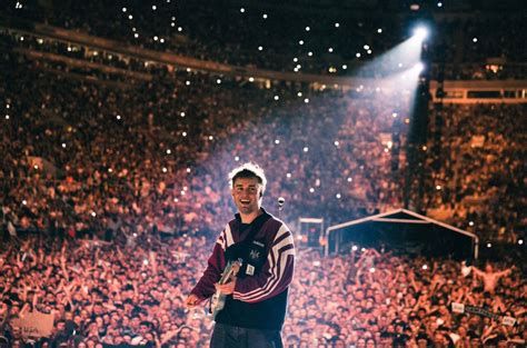 Sam Fender Annonce Des Spectacles Massifs Dans Les Stades Britanniques