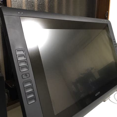 Wacom Cintiq Hd Professional Interactive Pen Display Full Hd