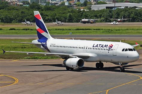 Latam Cria Mil Voos Extras Para Atender Demanda Na Alta Temporada