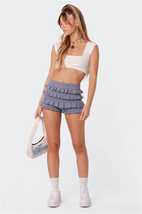 Lindsay Ruffle Knitted Shorts Edikted