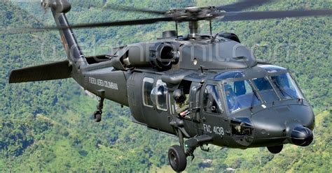 Sikorsky Celebra 30 Años De Operación De Los Helicópteros Black Hawk En