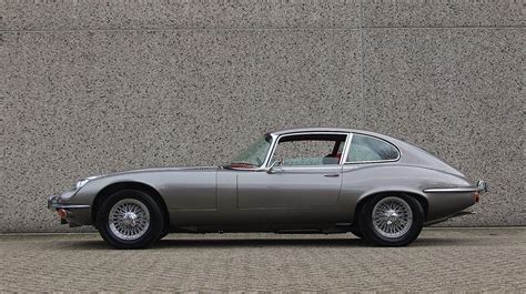 Jaguar V12 E Type