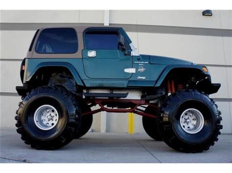 Custom Jeep Wrangler 44 Inch Tires