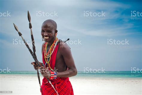 Portrait Of A Maasai Warrior Stock Photo - Download Image Now - Maasai ...