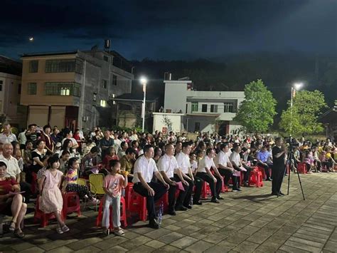 百姓大舞台 下坝乡“学习二十大唱响新时代”文化惠民演出精彩上演~ 视频 群众 全屏