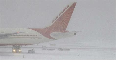 Snowfall Impact Flights Cancelled At Srinagar International Airport