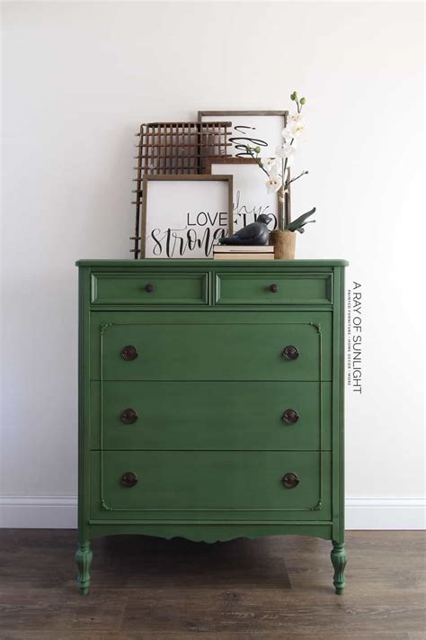 Emerald Green Painted Dresser: How to Paint with Milk Paint