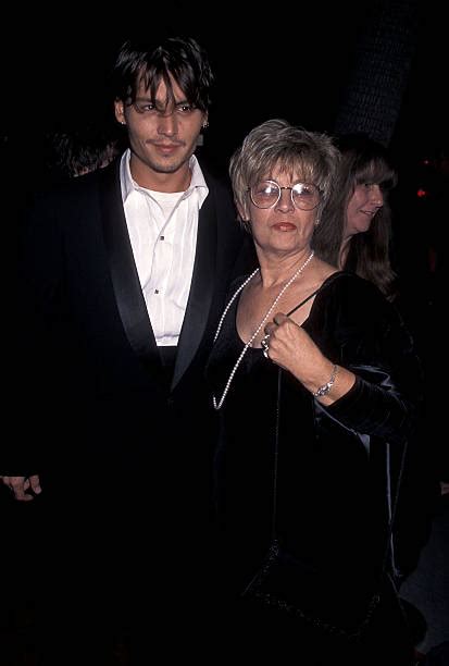 Johnny Depp & his Mother | Johnny depp, Johnny, Celebrity families
