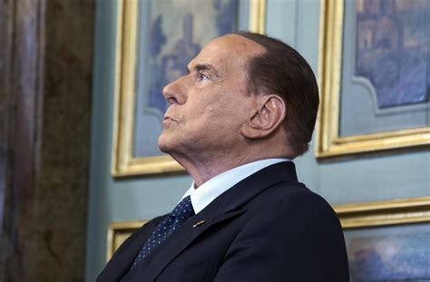 Silvio Berlusconi Ricoverato Per Polmonite Bilaterale Sintomi Del