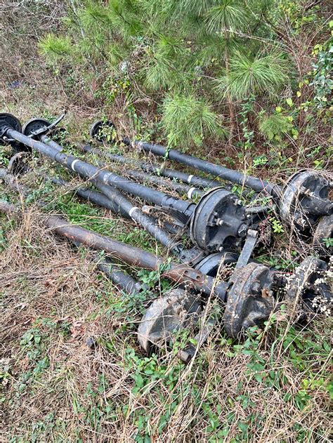 Heavy duty mobile home axles 99.5 “ long , brake axles - Bicycle