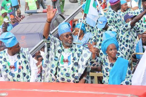 Photos Mammoth Crowd As Apm Unveils Amosuns Candidate For Guber Race