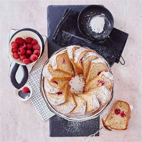 Haselnuss Gugelhupf Mit Himbeeren Von Zucker Zimt Liebe Rezept