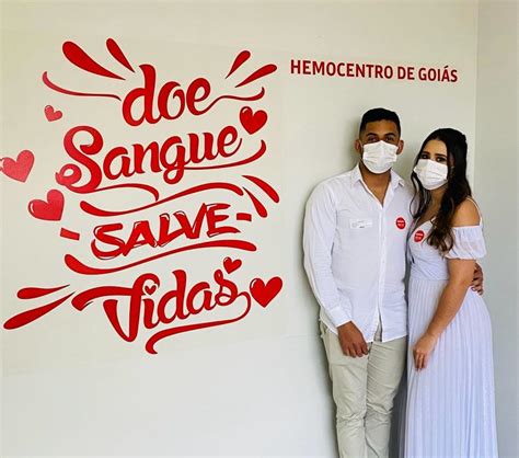 Hemocentro De Goiás Casal Celebra Casamento Civil Com Doações De