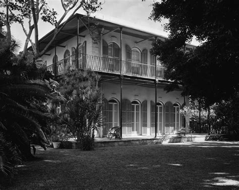 ernest-hemingway-house-1 | tomorrow started