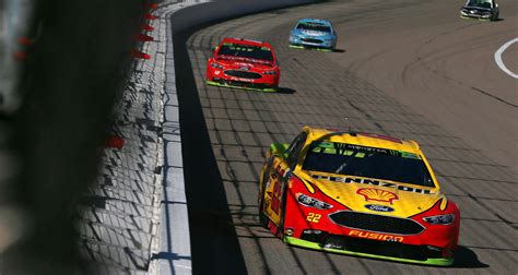 Hollywood Casino 400 Photos - Kansas Speedway | MRN