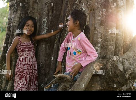 Girls In Cambodia Siem Reap Stock Photo Alamy