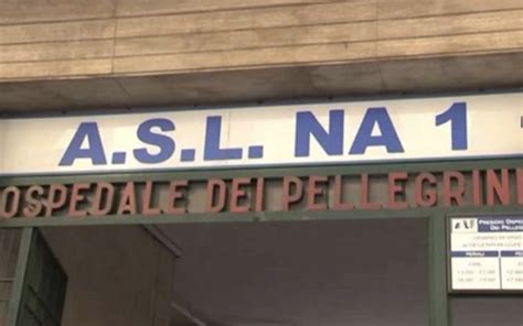 Asl Napoli Sospende 59 Medici E Infermieri No Vax Il Mediano