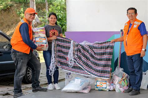 Prefeitura Entrega Mais Kits Humanit Rios Para Pessoas Afetadas