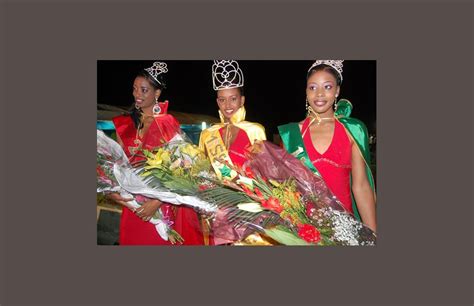 Miss Sénégal 2008 Fatoumata Diallo Couronnée Au Sénégal Le Cœur Du