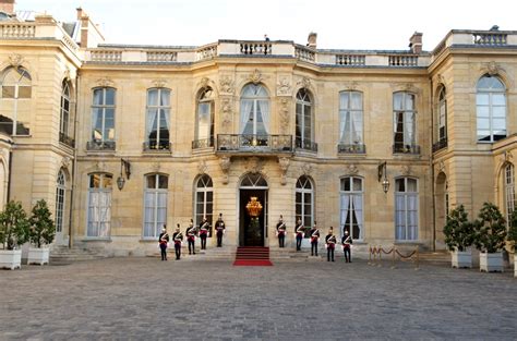 Un Nouveau Gouvernement Alliance Royale