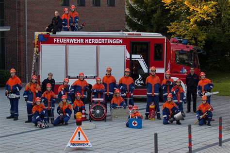 Jugendfeuerwehr Feiert Jubil Um Mit Bungstag