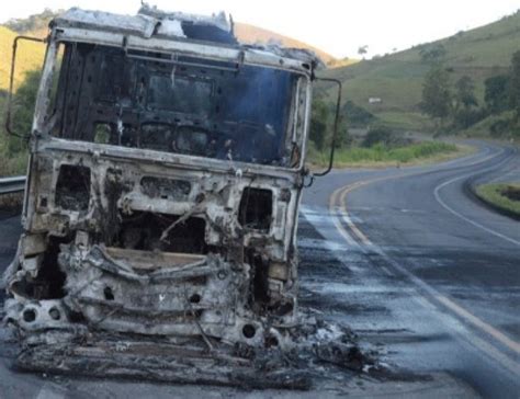 Carreta 35 Mil Litros De Etanol Pega Fogo Em Leopoldina Click