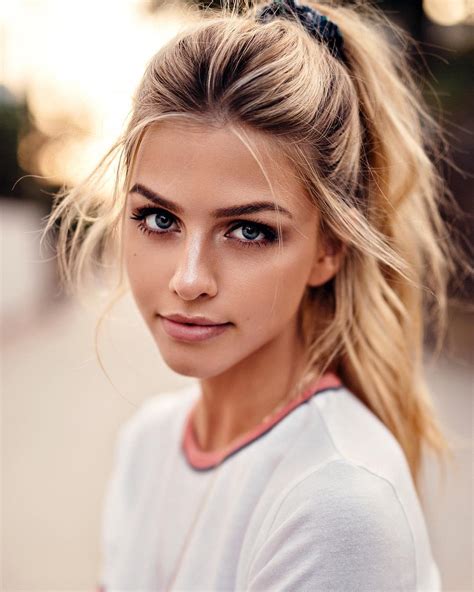 The Stunning Marina Laswick Rprettygirls