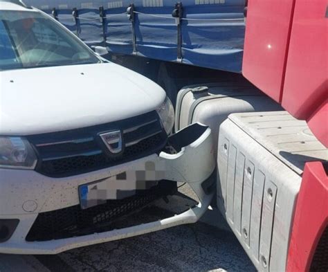 Grav Accident La Ie Irea De Pe Autostrad La Podul Viilor Universul