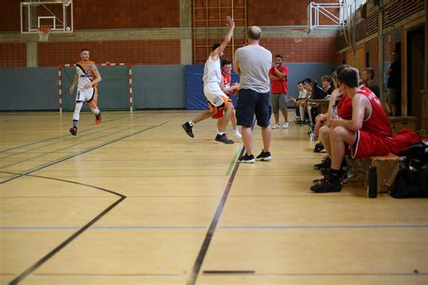 Tvo Biggesee Basketball Vs Re Baskets Schwelm Herren Flickr