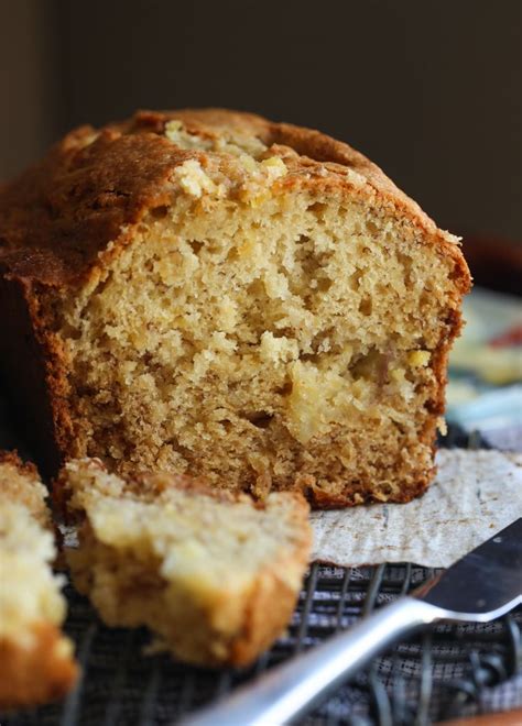 Pineapple Banana Bread Is A Fun Spin On Classic Banana Bread Pineapple Gives Delicious