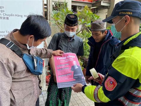 台中市警局印製多國語言防疫宣導海報 外籍移工索取踴躍 國際 全球 Nownews今日新聞