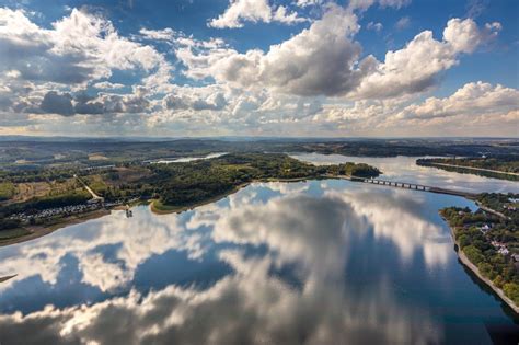 Luftaufnahme M Hnesee Herbstluftbild Talsperren Staudamm Und Stausee