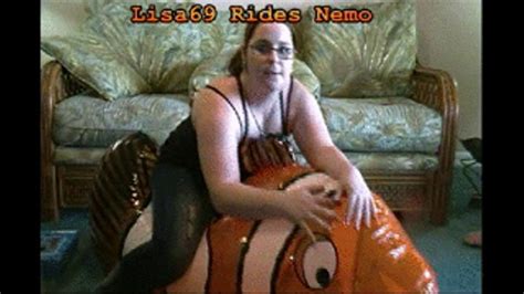 Lisa Rides Nemo Full Clip Dressed To Topless Bouncing Boobs Avi BBW Balloons Where Big Gals