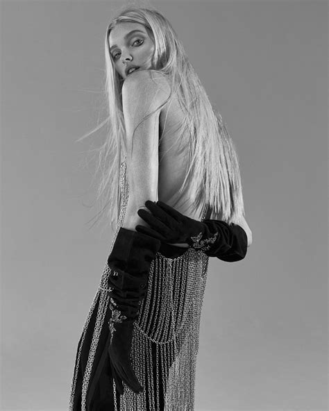 Elsa Hosk Nude And Sexy For Elle Photos The Fappening